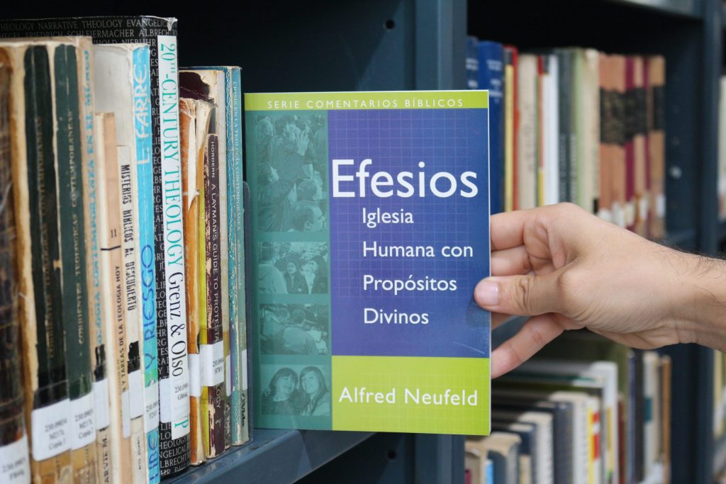 Efesios: Iglesia humana con propósito divinos