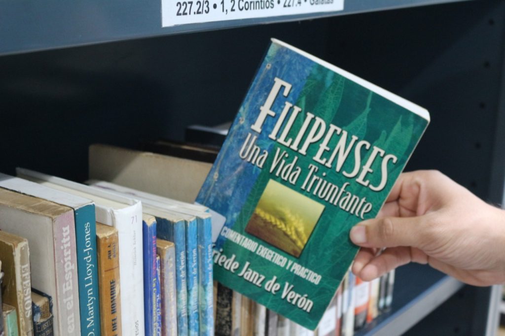 Filipenses: Una vida triunfante